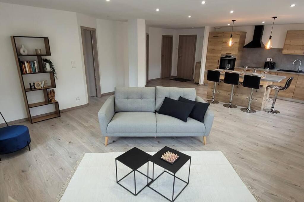 Superbe Appartement Neuf Et Cosy 77 M2 วีลเลส์-เลอ-ลาค ภายนอก รูปภาพ